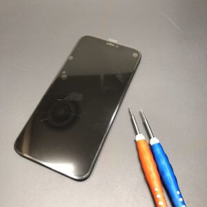 iPhone11 液晶交換
