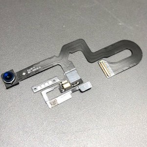 iPhone7Plus インカメラ交換