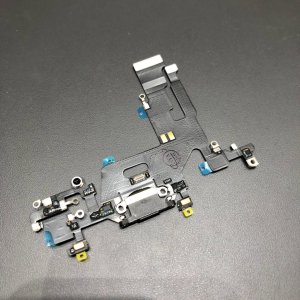 iPhone11 ライトニング交換