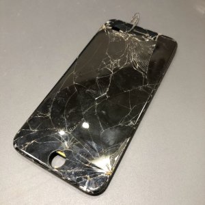 iPhone7 液晶交換