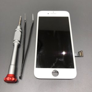 iPhone8 液晶交換