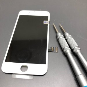 iPhone8 フロントパネル交換