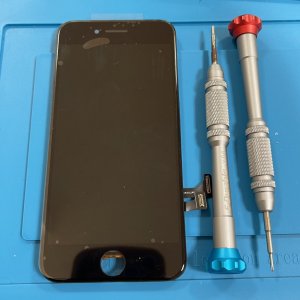 iPhone８　パネル交換