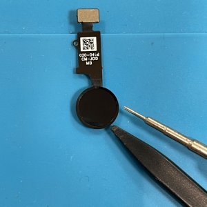 iPhone8Plus ホームボタン交換