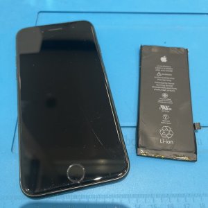 iPhone8 バッテリー交換