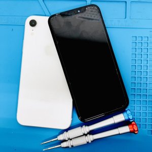 iPhoneXR 液晶交換修理