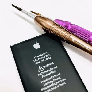 iPhone6S バッテリー交換