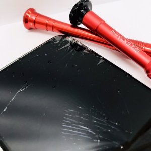 iPhone11 フロントパネル交換