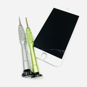 iPhone6　フロントパネル交換修理　画面バキバキ