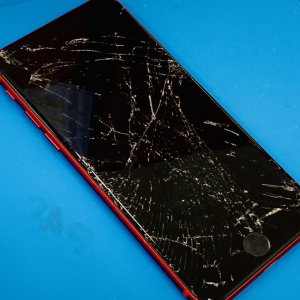 iPhoneSE2 フロントパネル修理