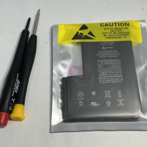 iPhone12ProMax バッテリー交換