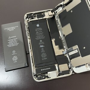 iPhone8 バッテリー交換