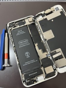 iPhone8 フロントパネル交換