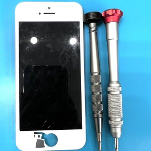 iPhone SE 液晶交換