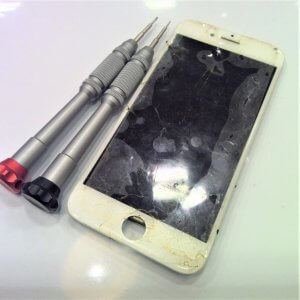 iPhone7 液晶交換