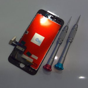 iPhone8液晶交換