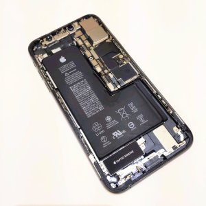 iPhoneXS バッテリー交換