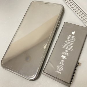 iPhoneXR バッテリー 交換修理