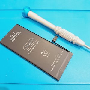 iPhone7 バッテリー