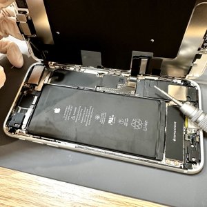 iPhone8Plus バッテリー交換