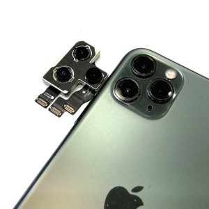 iPhone11Pro アウトカメラ交換