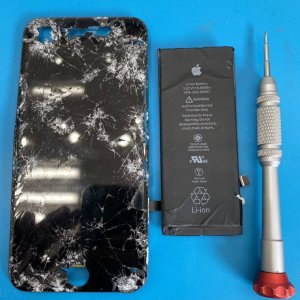 iPhone 7 フロントパネル・バッテリー交換