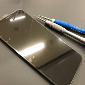 iPhone11ProMax 液晶交換