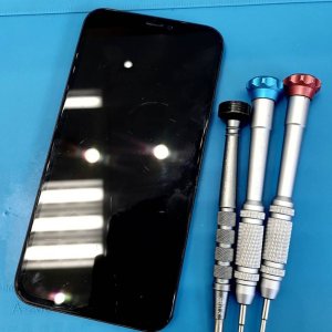 iPhone X フロントパネル交換