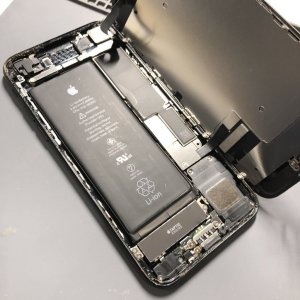iPhone7 バッテリー交換