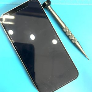 iPhone 12 液晶交換
