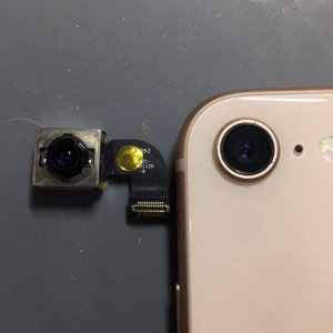 iPhone8　アウトカメラ　交換