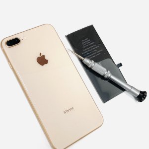 iPhone8Plus バッテリー交換修理