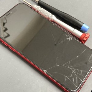 iPhoneXR 液晶画面 交換修理