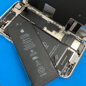 iPhone８バッテリー交換修理