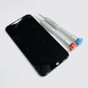 iPhone 11 液晶交換