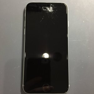 iPhoneSE2 フロントパネル交換