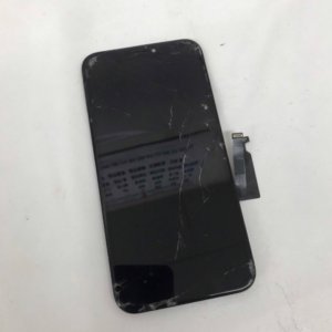 iPhoneXRタッチ不良 画面割れ パネル交換