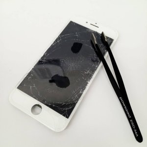 iPhone ８ 液晶交換