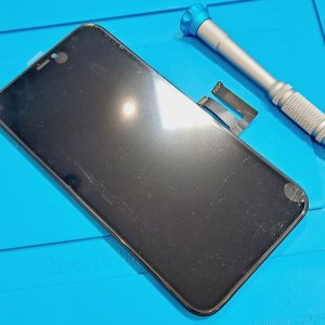 iPhone11 液晶交換