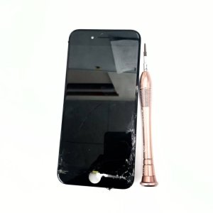 iPhone ８ 液晶交換