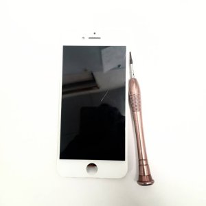 iPhone 8 液晶交換