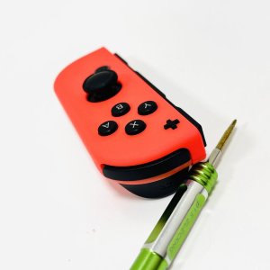 任天堂Switch ジョイコン修理