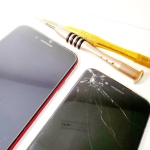 iPhoneSE2 フロントパネル交換