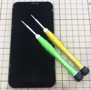 iPhoneXS フロントパネル交換修理