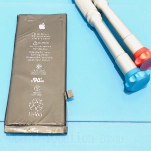 iPhone8 (アイフォン8) バッテリー交換