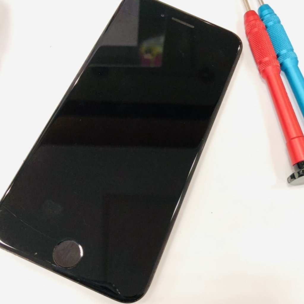iPhone8(アイフォン8)液晶交換
