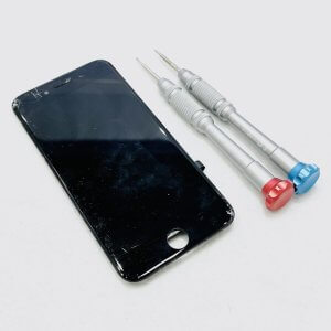 iPhone SE 第2世代 液晶交換