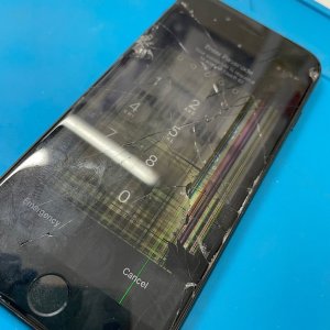 iPhoneSE2 液晶交換修理