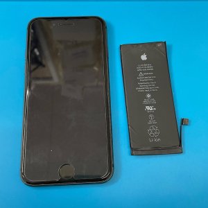 iPhone8 バッテリー交換修理