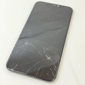 iPhoneXSMax フロントパネル交換